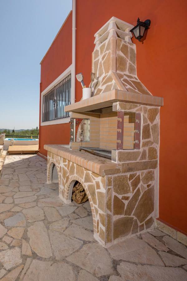 Kali Tychi Villa Katastárion Exterior foto